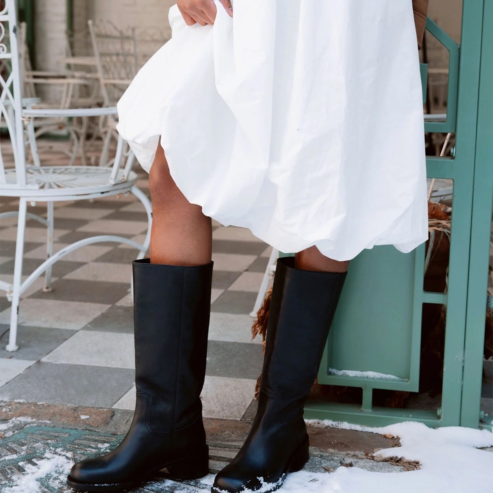 NIB Steve Madden Riggs Black Women's Boots